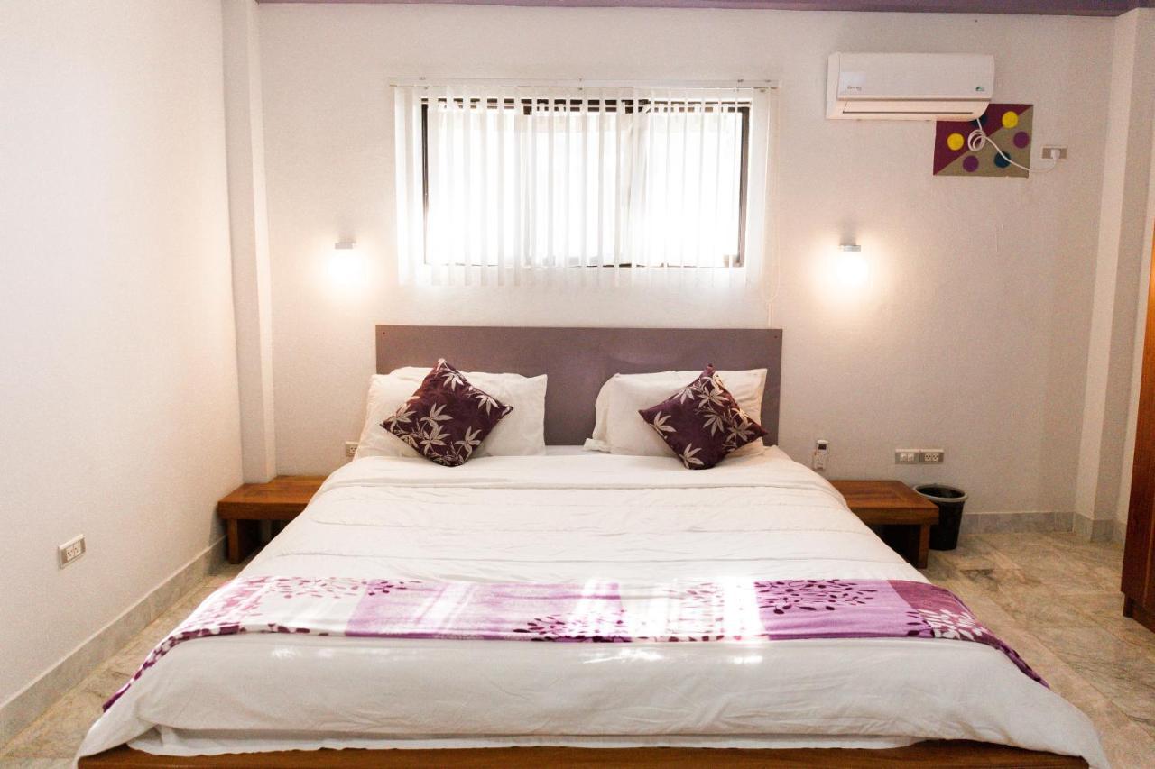 Seaview Hills Luxury Apartments & Rooms Dauis Bagian luar foto