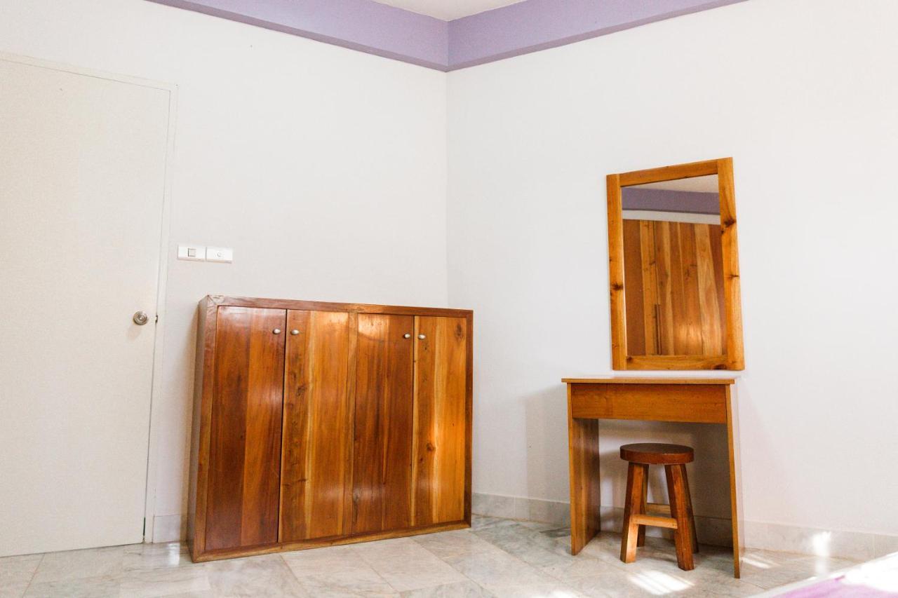 Seaview Hills Luxury Apartments & Rooms Dauis Bagian luar foto