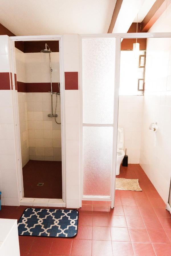 Seaview Hills Luxury Apartments & Rooms Dauis Bagian luar foto