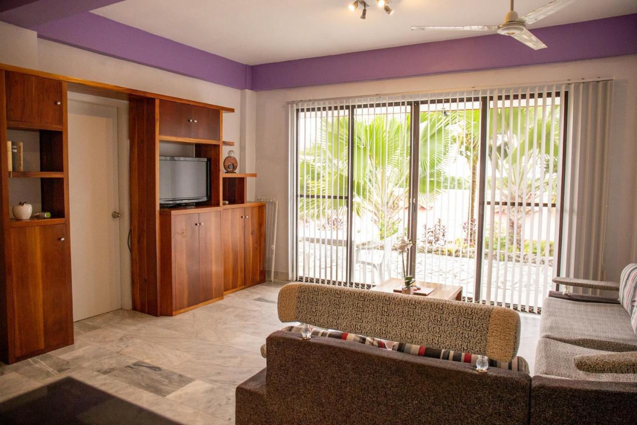 Seaview Hills Luxury Apartments & Rooms Dauis Bagian luar foto