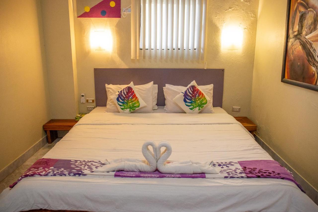Seaview Hills Luxury Apartments & Rooms Dauis Bagian luar foto